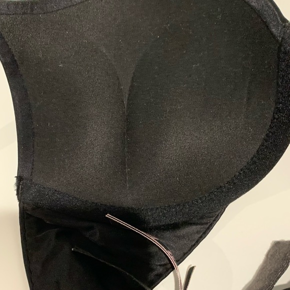 Victoria secret bombshell - Picture 3 of 4